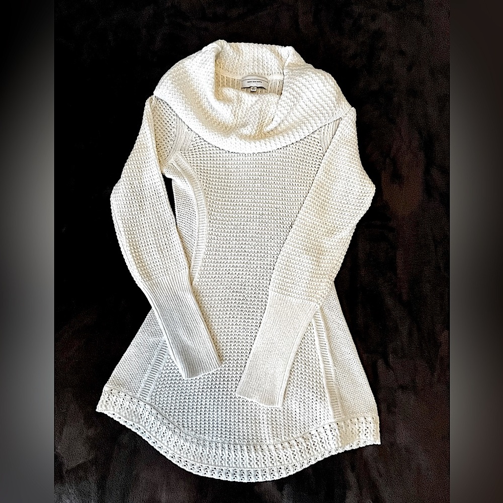 Anthropologie, Angel of the North cowl neck tunic sweater size XS